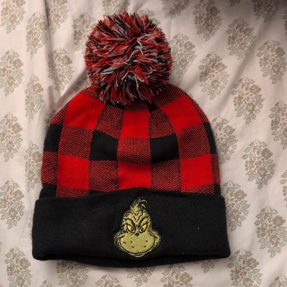 Red and Black Plaid Pom-Pom Beanie - Picture 1 of 3